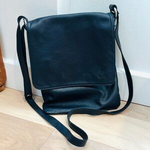 Vintage Vera Pelle Navy Messenger Bag Italian Leather